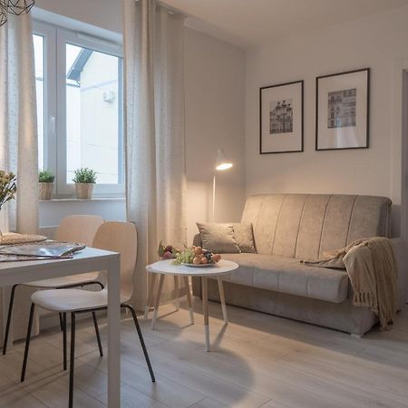 Apartament Clever 1 Kamienica Grochow Warschau Exterior foto